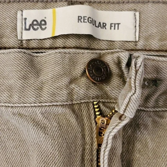 Lee Regular Fit Men's Jeans - Picture 7 of 8